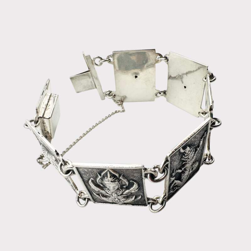 Vintage Siam Silber-Panel-Armband mit mythologischen Figuren und Elefanten