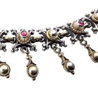 Vintage-Silberkette mit roten Cabochons, ornamentalem Ethno-Design, 49 g