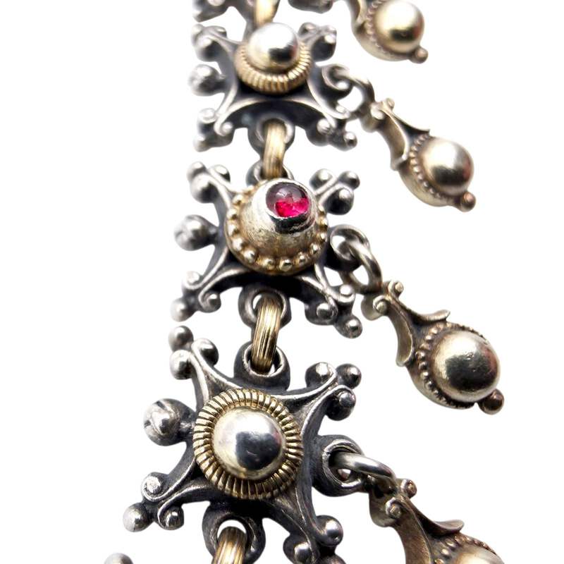 Vintage-Silberkette mit roten Cabochons, ornamentalem Ethno-Design, 49 g