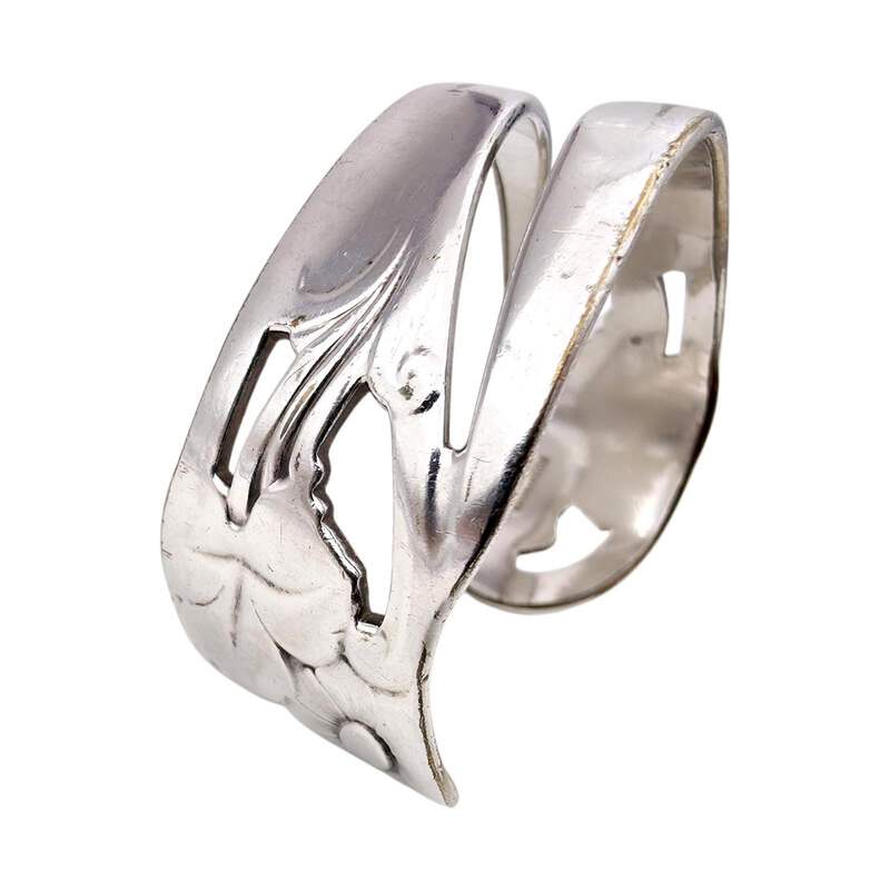 Vintage handgefertigtes Silberarmband – Blumenmuster, offen, 48,61 g