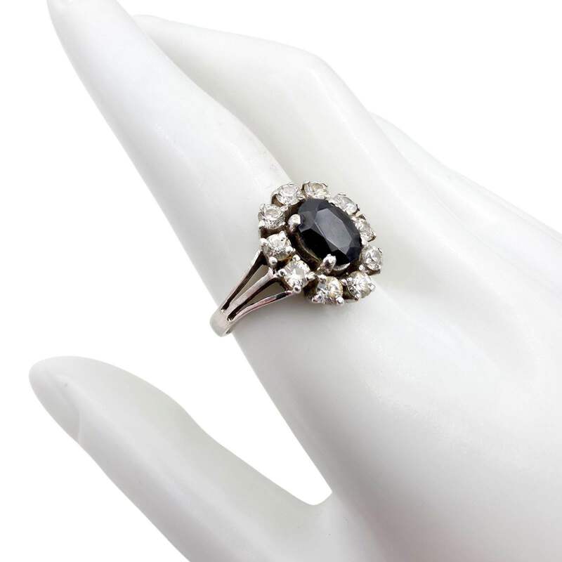 Vintage-Silber-Cluster-Ring mit ovalem Saphir & weißen Steinen – EU 62 (US 10)