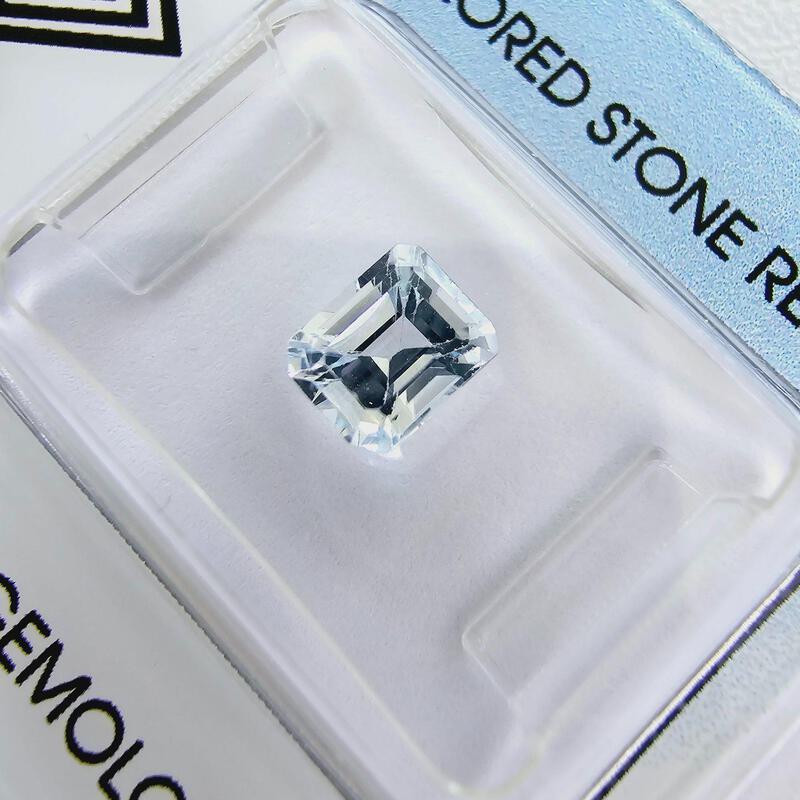 Natürlicher Topas – 1,17 ct, zertifiziert vom International Gemological Institut