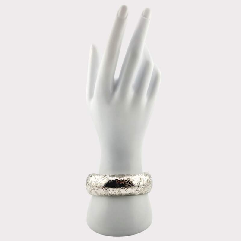 Vintage-graviertes Silberarmband mit Blumenmotiv, handgefertigt, 18 cm