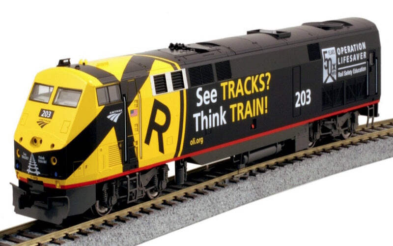 ｅ KATO 37-6119 HO Scale GE P42 Amtrak #203 Operation Lifesaver