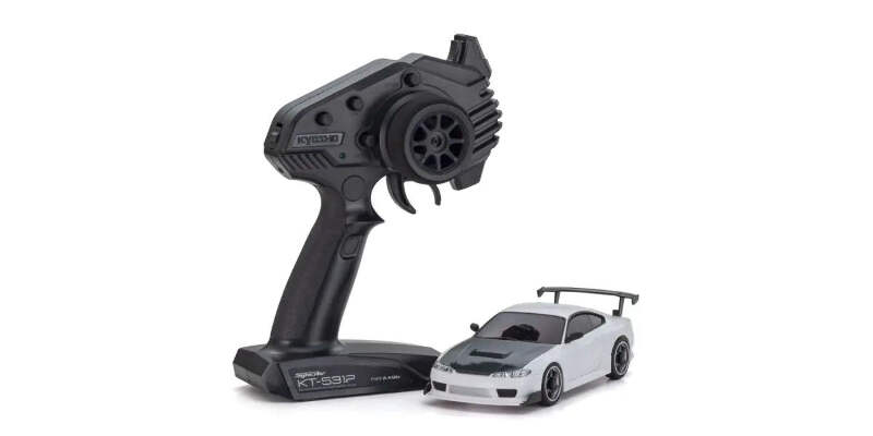 mini gt nissan S15　Silvia 4台セット MINI GT 1:64 Nissan S15 SILVIA LB-Super Silhouette #555 2022