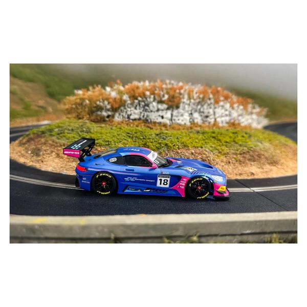 SCALEXTRIC SLOT CAR Mercedes-AMG GT3 British GT 2020 De Haan & Kujala 1