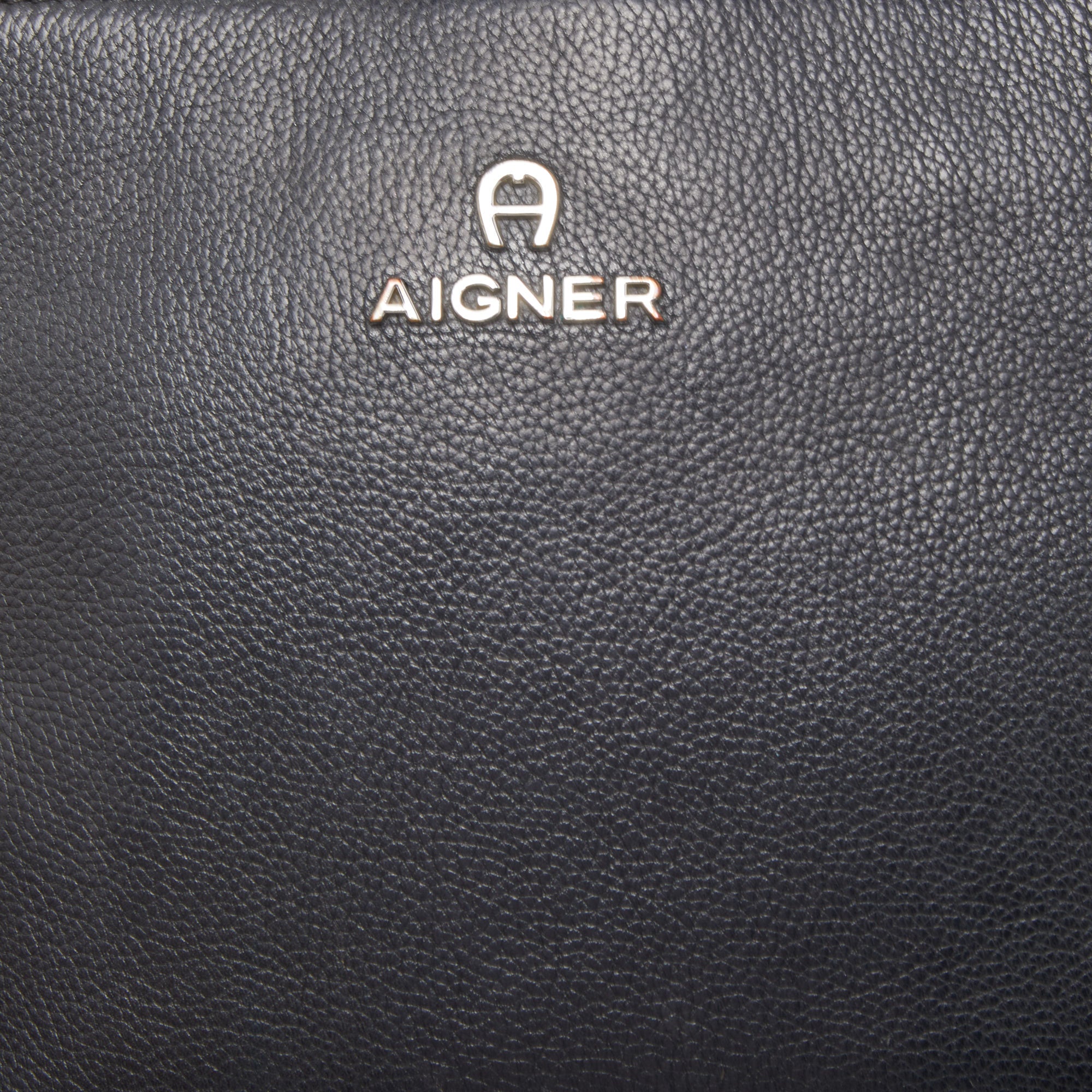 Aigner ava online bag