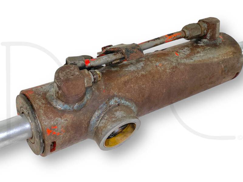1976 International IH 1086 Tractor Hydraulic Power Steering
