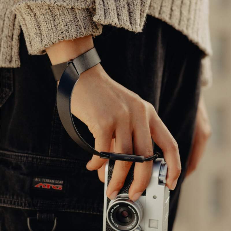 Peak Design Cuff Leather Black Camera Wrist Strap with Quick Release Anchors