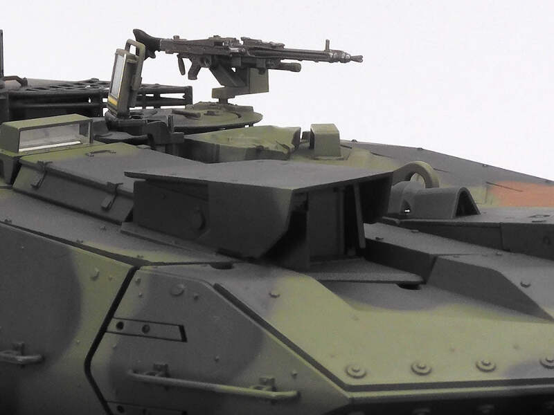 LEOPARD 2 A7V ラジオコントロールタンク 1/16スケール LEOPARD2 A7V] TAMIYA / 1/16RC German Federal Army Main