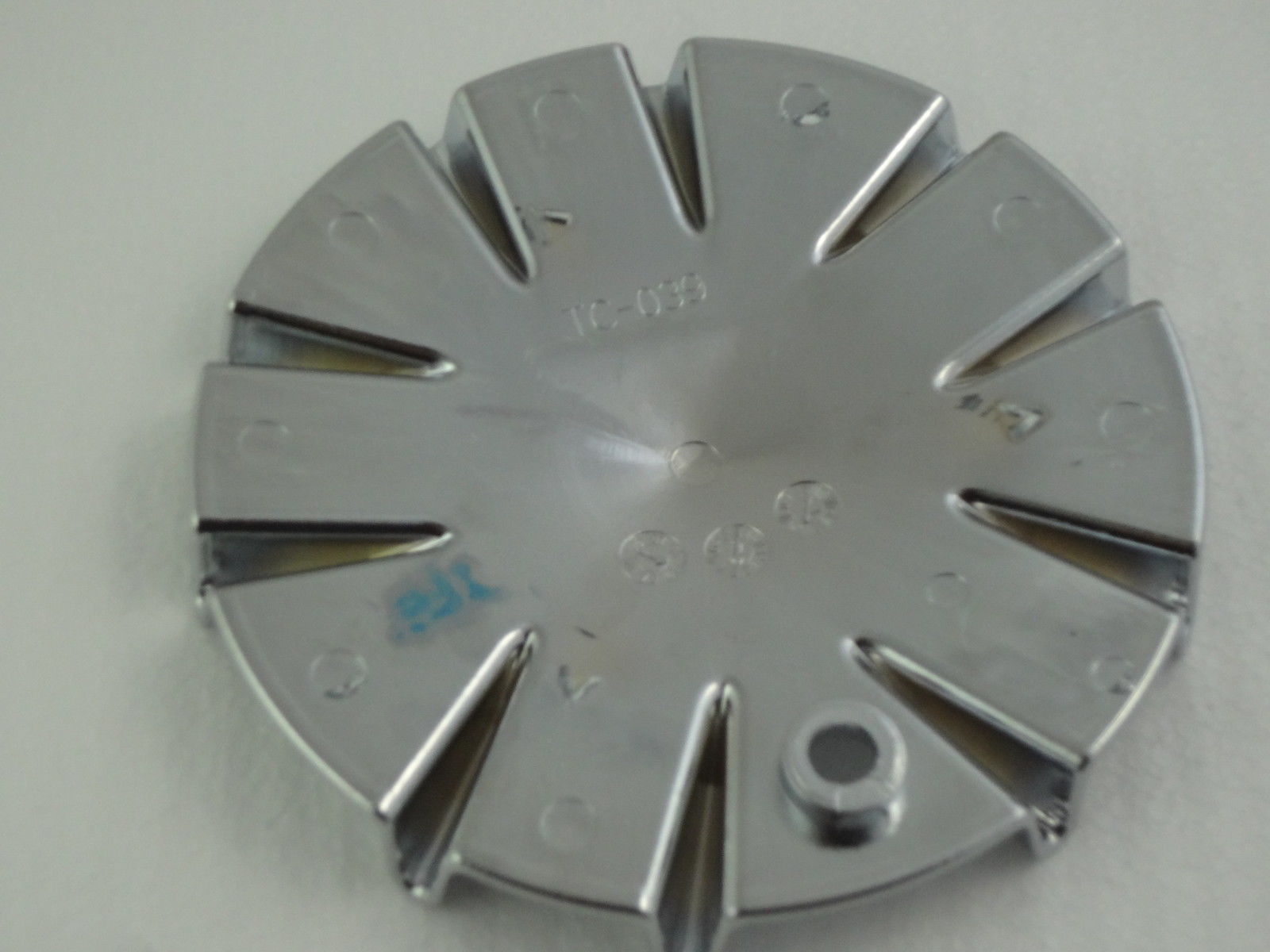 BIGG WHEELS RIM CENTER CAP TC-039 CHROME 6 1//4/" NEW