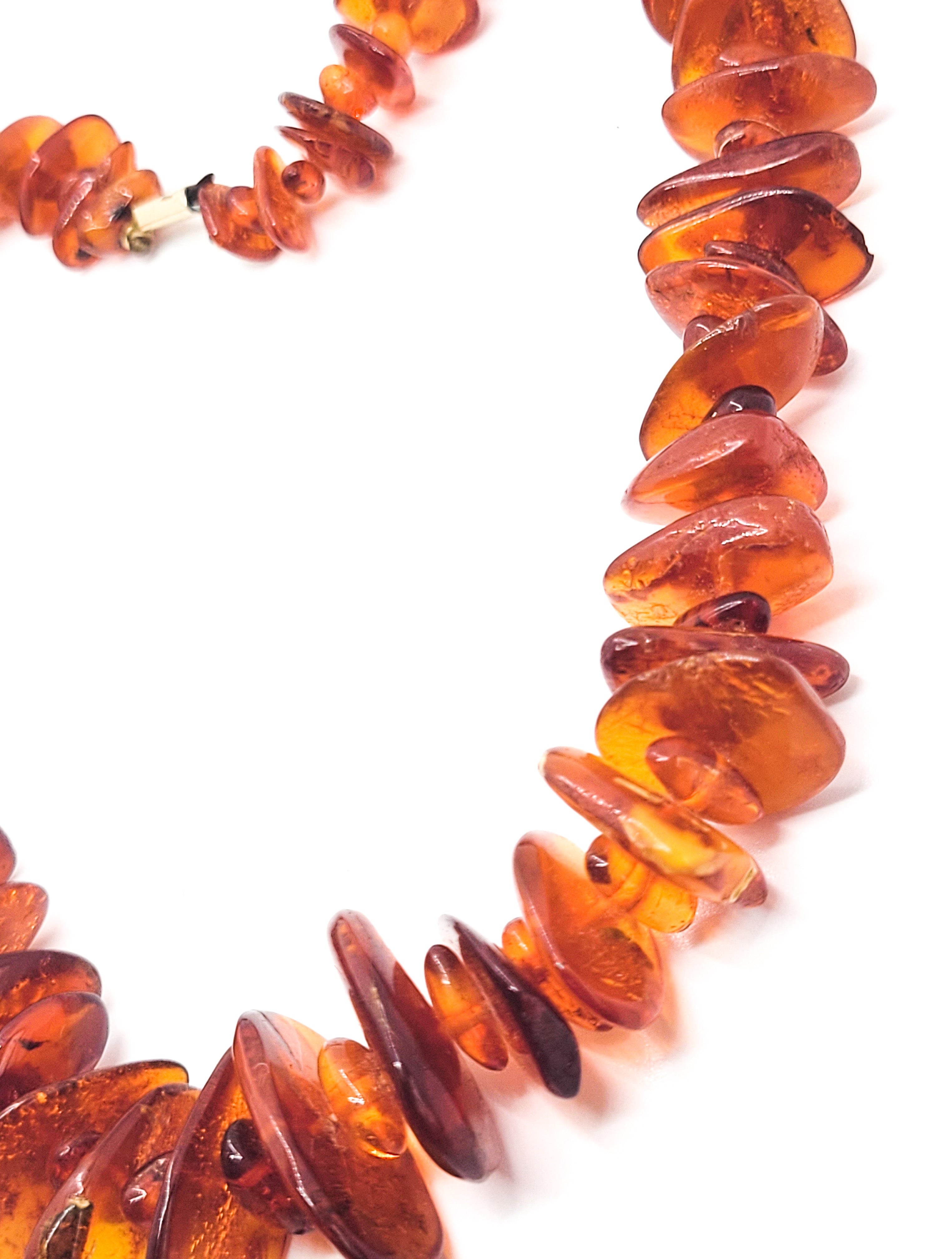 Cognac amber natural graduated nugget vintage necklace 16.5 inches 34.2 grams product image view 2