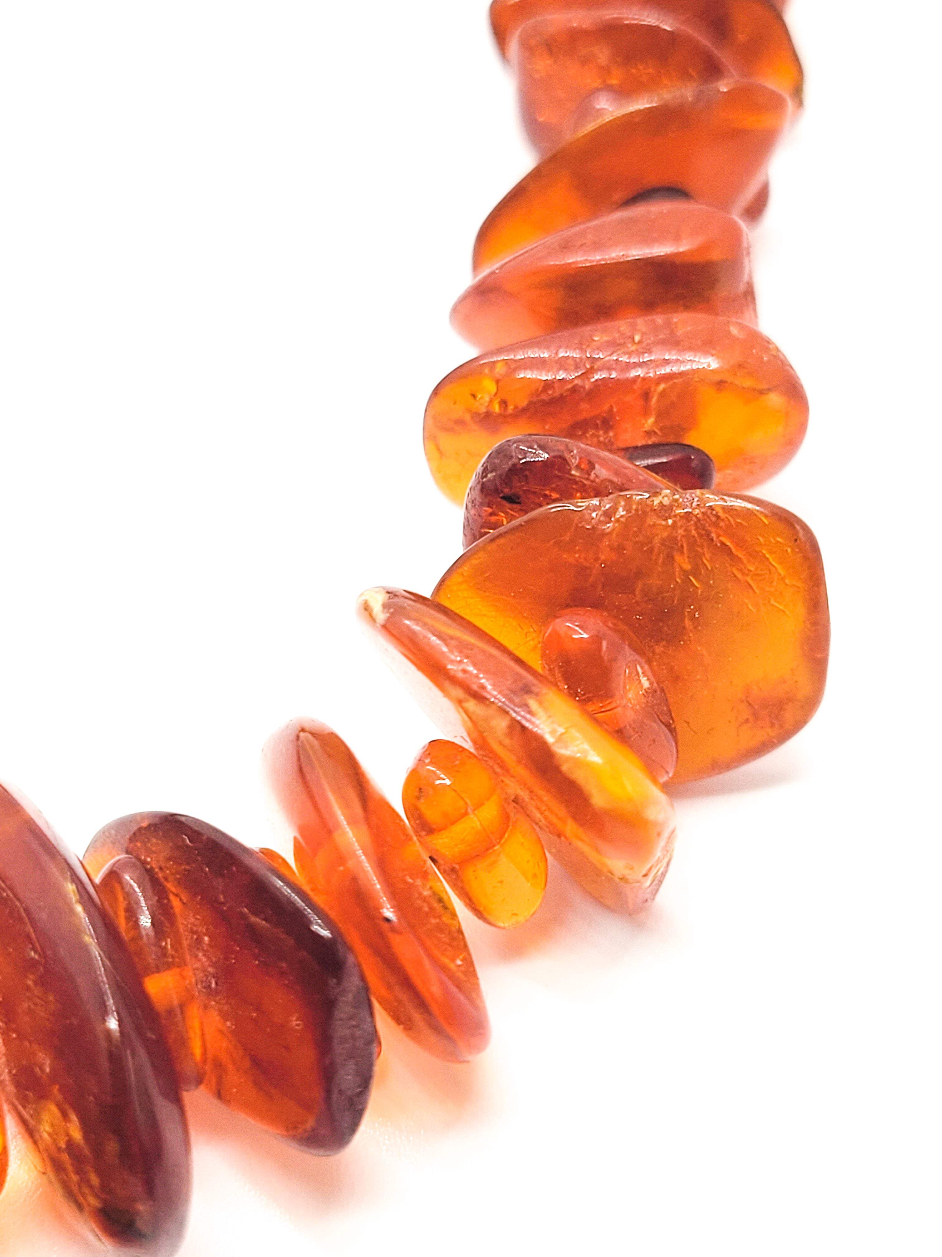 Cognac amber natural graduated nugget vintage necklace 16.5 inches 34.2 grams detailed image 3