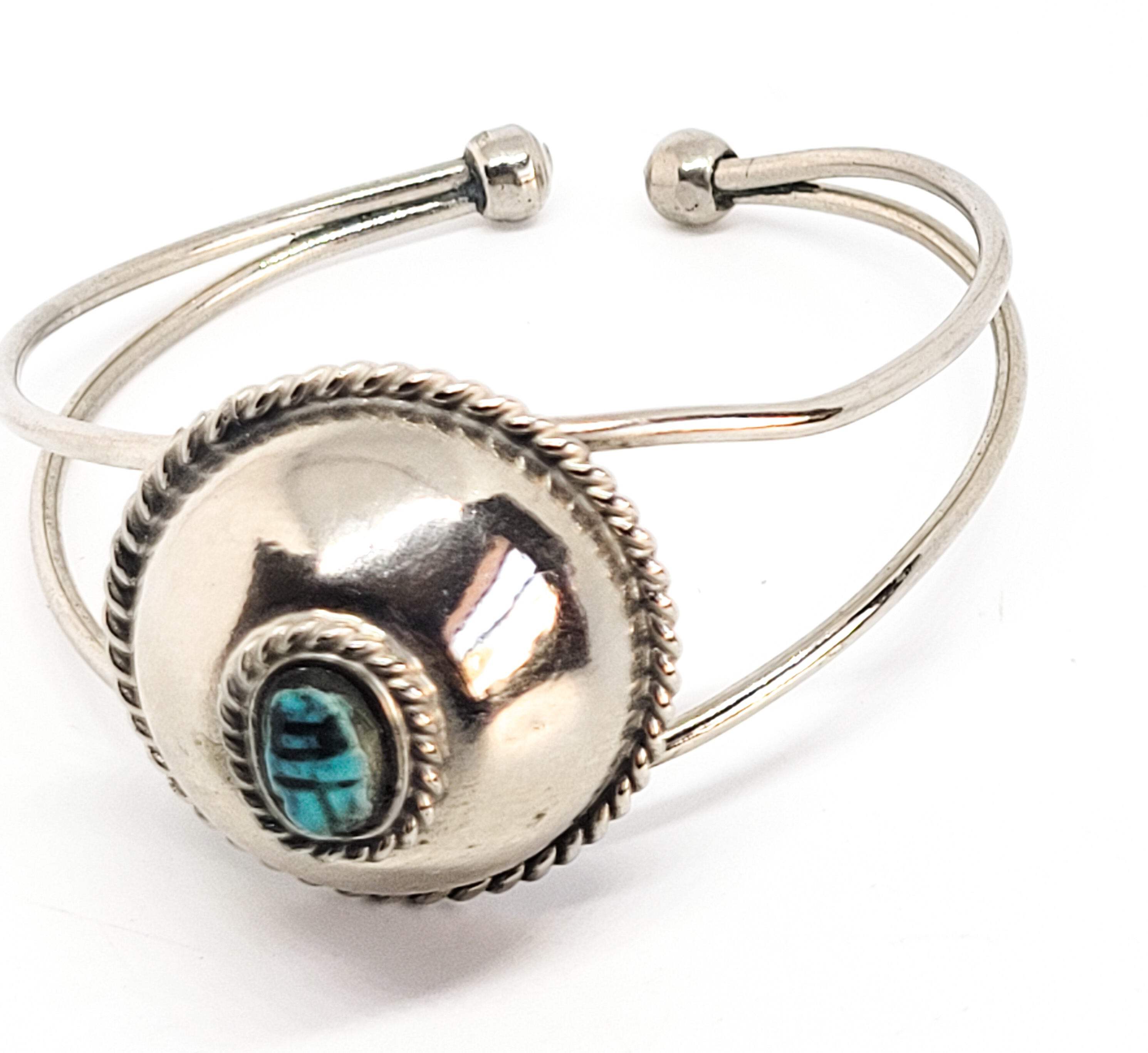Egyptian Revival Scarab faience blue cab vintage silver toned cuff bracelet detailed image 4