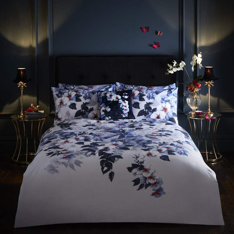 Oasis Exotica Designer Floral Bedding Duvet Set White Navy