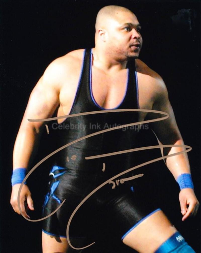 D'LO BROWN aka Accie Connor - WWE/TNA Wrestler GENUINE SIGNED