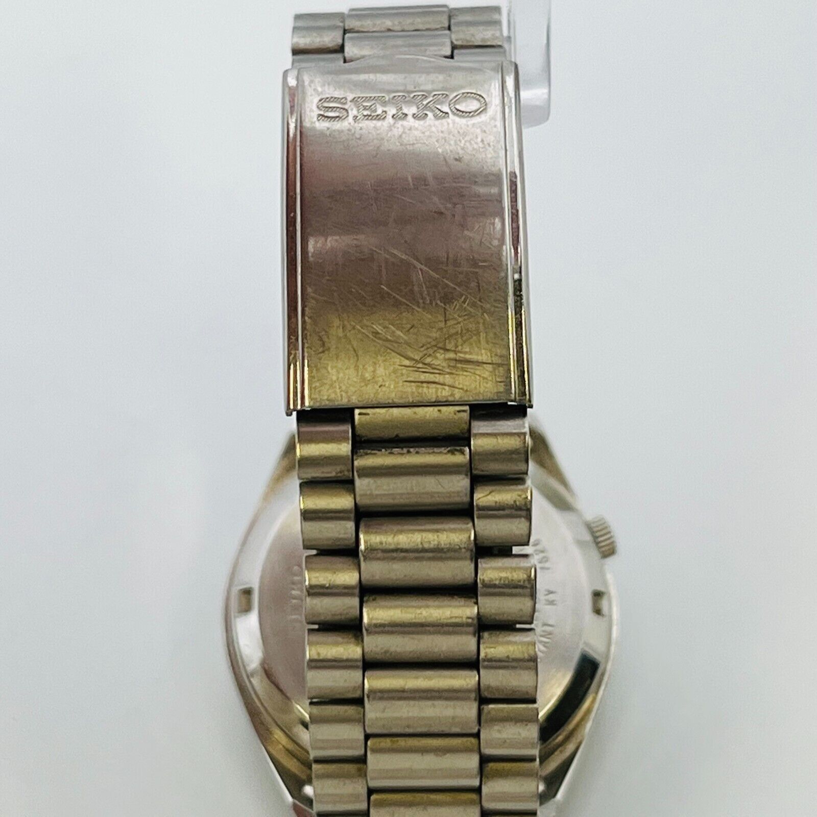 SEIKO 5 self-winding watch 7S26-6000 analog stainless steel