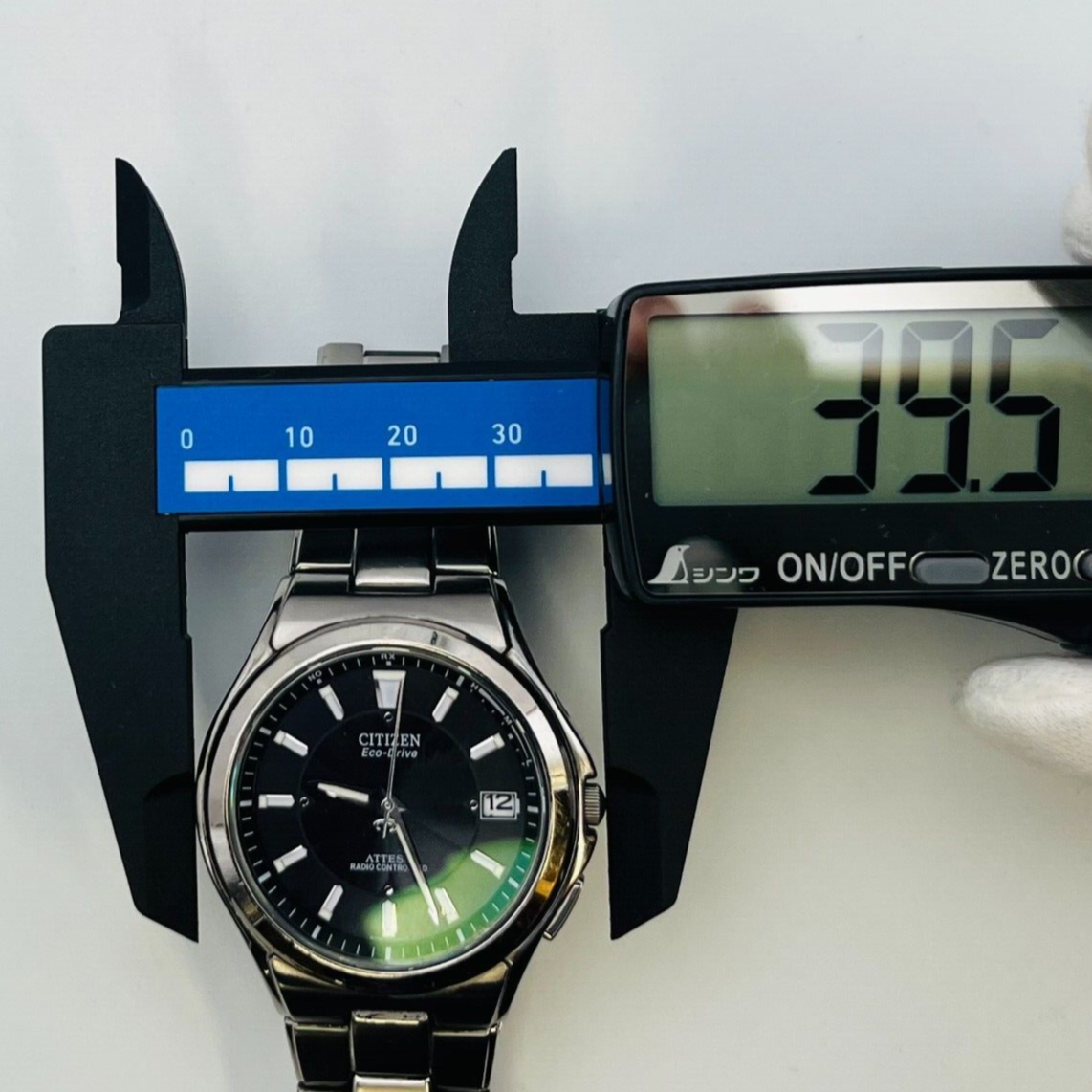Citizen Attesa Titanium H110-T011331 Date Eco Drive Black