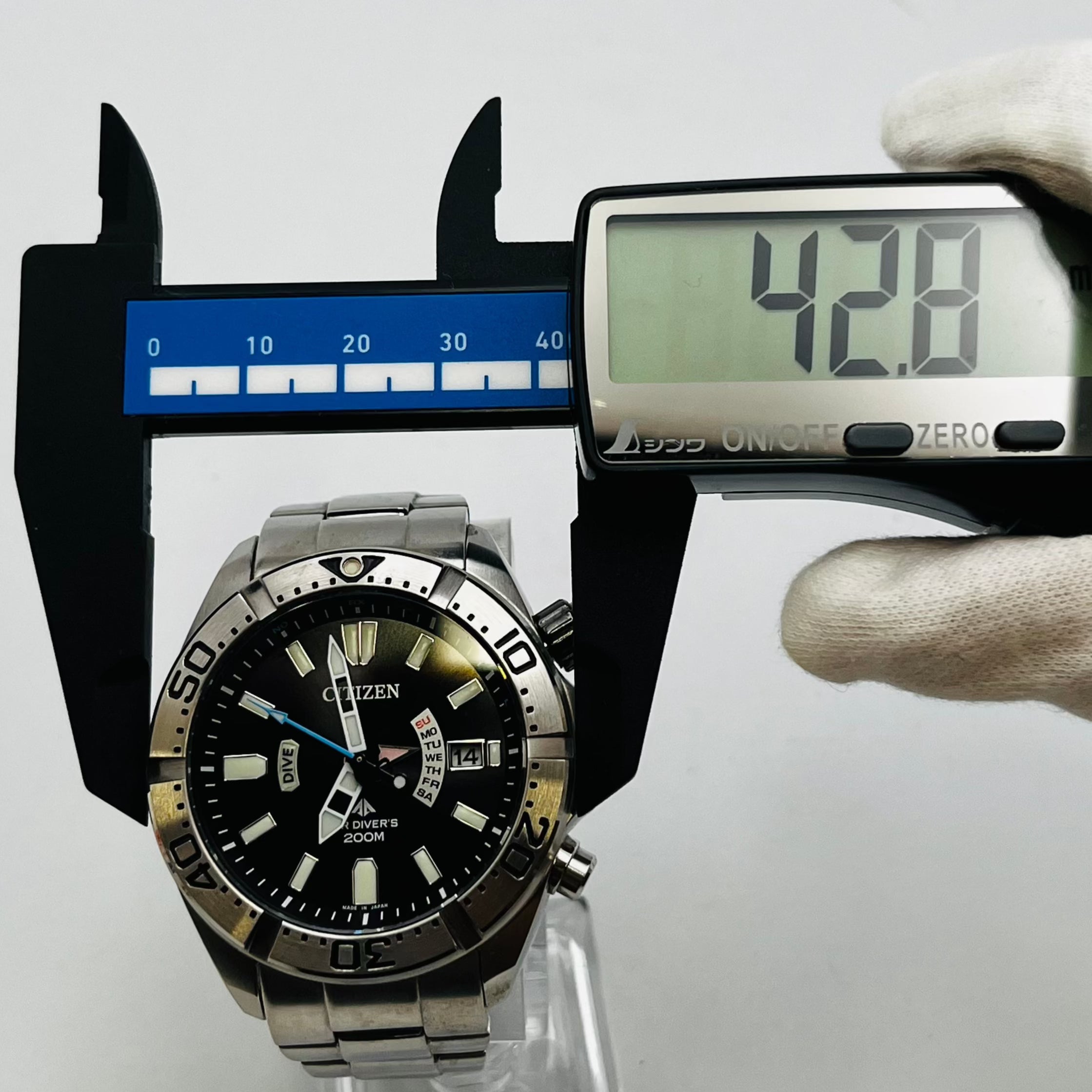 Citizen Promaster Black H112-T016651 Air Diver 200M Solar Super
