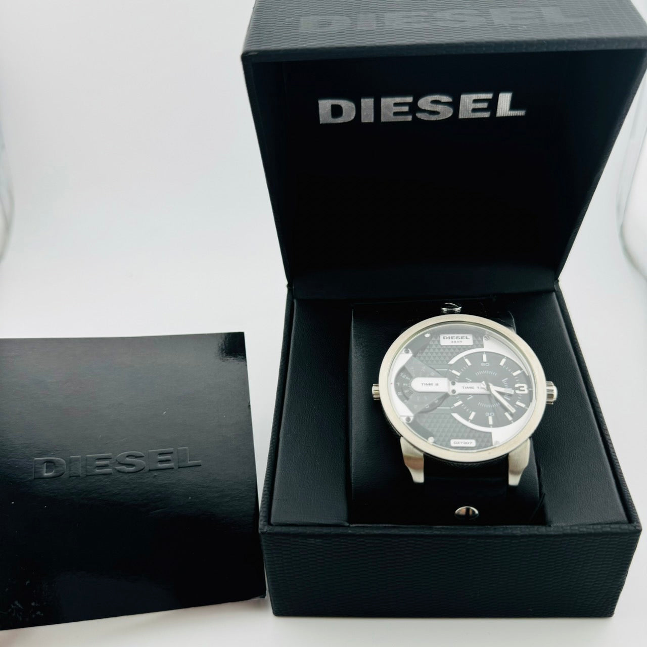 DIESEL MiniDaddy DZ-7307 111408 Black dial x black leather