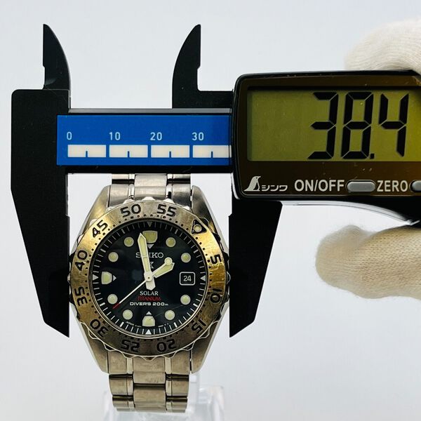 SEIKO V147-0AG0 PROSPEX DIVER SCUBA Full Titanium Solar Silver 