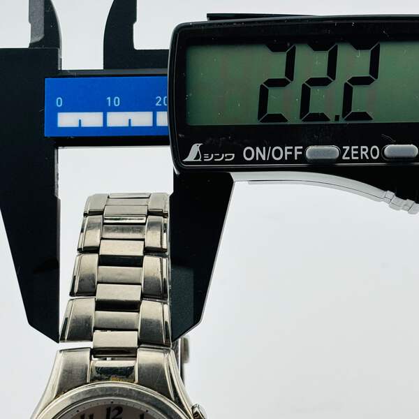 SEIKO 7B22-0AD0 Solar titanium Water resistant to 10 ATM