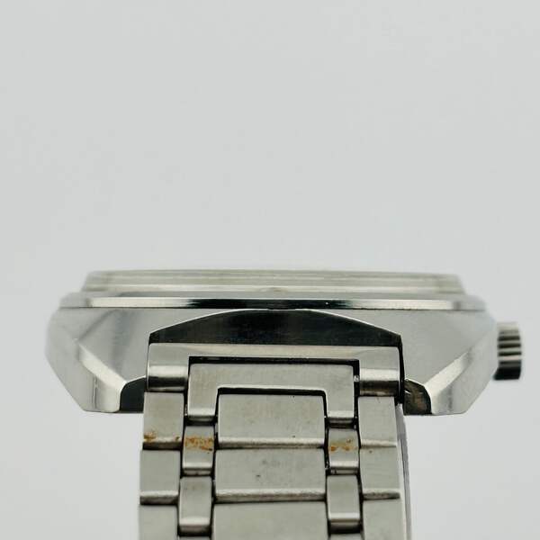 CITIZEN 4-600363 TA Automatic Windshield has scratches