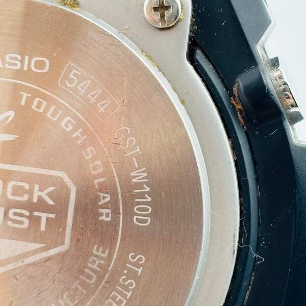 CASIO G-SHOCK GST-W110D Tough Solar Water resistant to 20 ATM