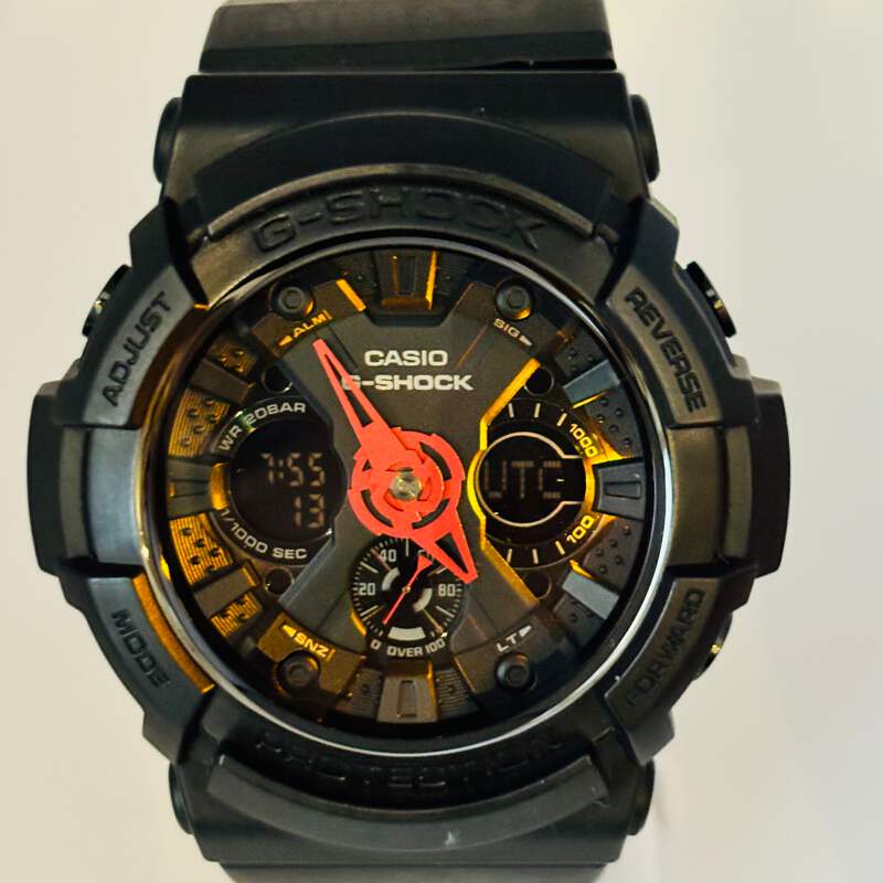 Casio G-Shock Big Case Supra GA-200SPR-1AJR - Shopping In