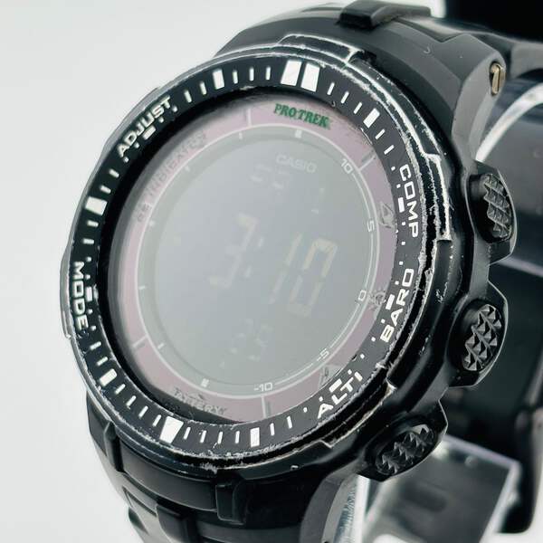 CASIO PRO TREK PRW-3000 Tough Solar Case has scratches World