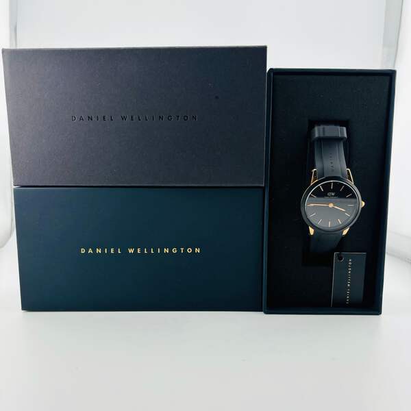 DANIEL WELLINGTON Iconic Motion DW00100425 Quartz Water resistant - Main Image