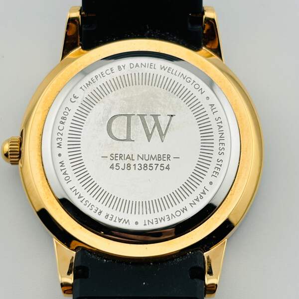 Daniel Wellington 40mm メンズ腕時計 DW00100425 DANIEL WELLINGTON Iconic Motion DW00100425 Quartz Water