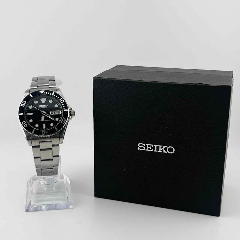 SEIKO Diver's Watch 7S26-0050 AUTOMATIC Windshield damaged