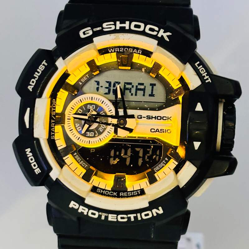 世界の CASIO G-SHOCK GA-400 Quartz Windshield damaged Water 時計