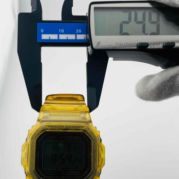 Casio G-Shock Glorious Goal GW-M5625E Solar Radio Quartz 25th