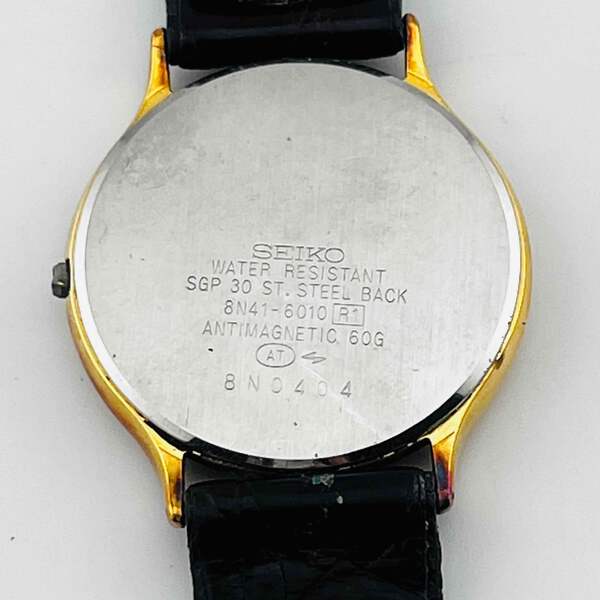 SEIKO DOLCEドルチェ 腕時計 8N41-6010 vintageg SEIKO Dolce 8N41-6010 Quartz Analog Dark Brown Belt Damaged