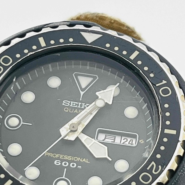 SEIKO 7549-7000 Professional Diver 600m Day Date Quartz