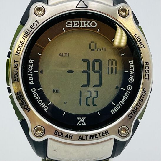Seiko S822-00B0 PROSPEX solar water resistant digital man's