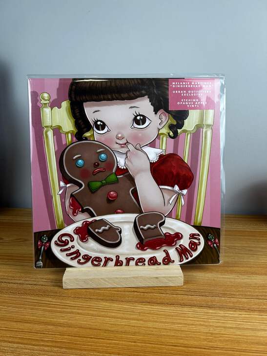 ホルミー テラミーシーツ レッド Melanie Martinez Gingerbread Man Red Etched Vinyl Album | eBay
