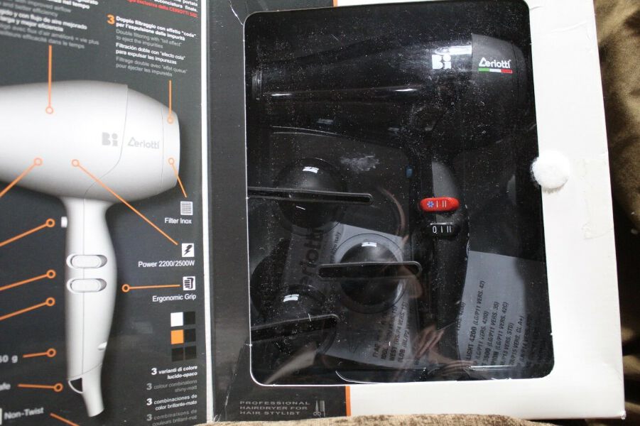 Brand new! Ceriotti Light 3500 blow dryer Accessories | Brand New Ceriotti Light 350 Blow Dryer | Poshmark main image 4