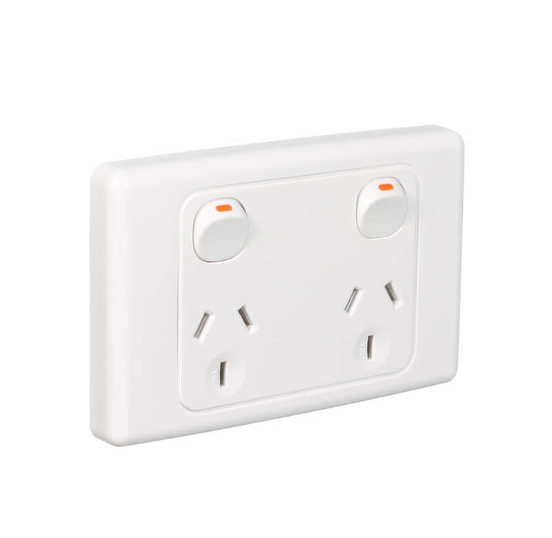 Clipsal 2000 Series Double Pole Double Power Point 10A 250V Horizontal | White Electric | 2025D-WE