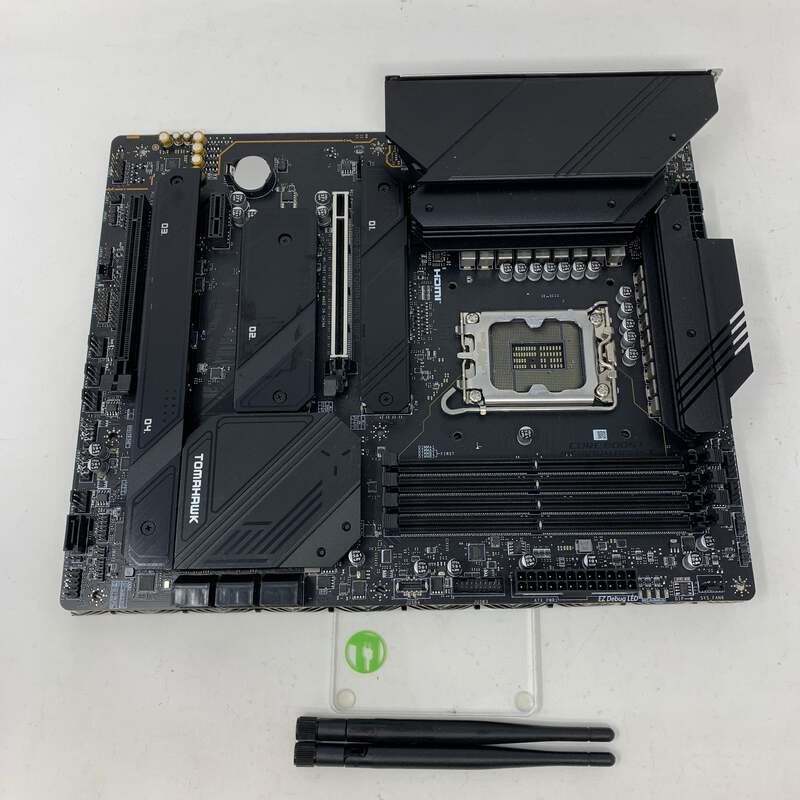 Broken MSI MAG Z790 Tomahawk WiFi DDR5 LGA 1700 Intel ATX