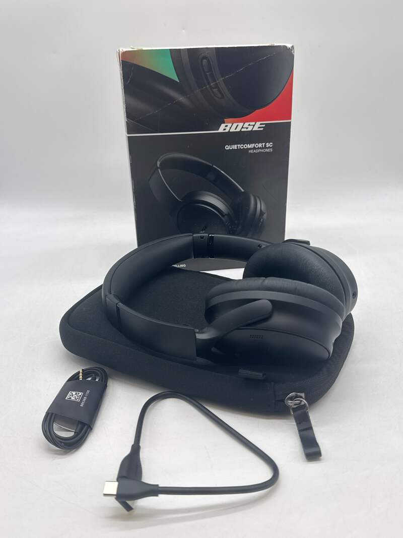 Bose QuietComfort SC Wireless Over-Ear Headphone Black 884367-0900