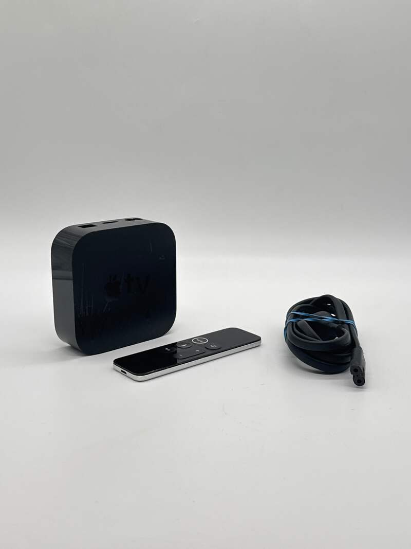 Apple TV 4K 32GB HD Media Streamer (A1842) 1st Generation
