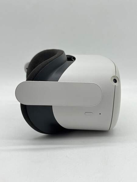 Meta Quest 2 256GB Standalone All-in-One VR Headset KW49CM
