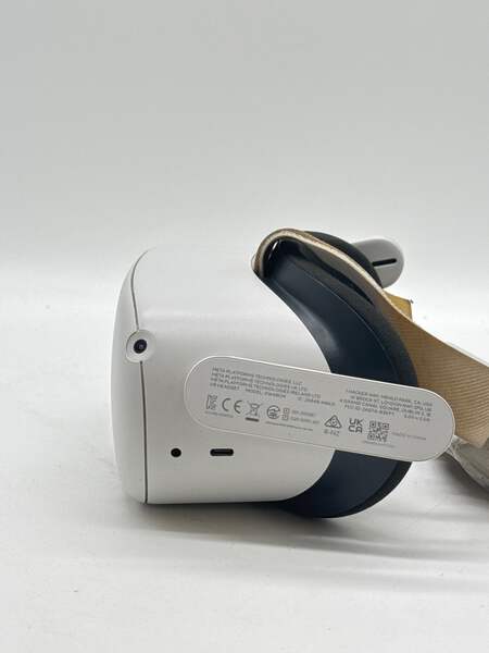 Meta Quest 2 KW49CM 64GB Standalone All-in-One VR Headset White | eBay