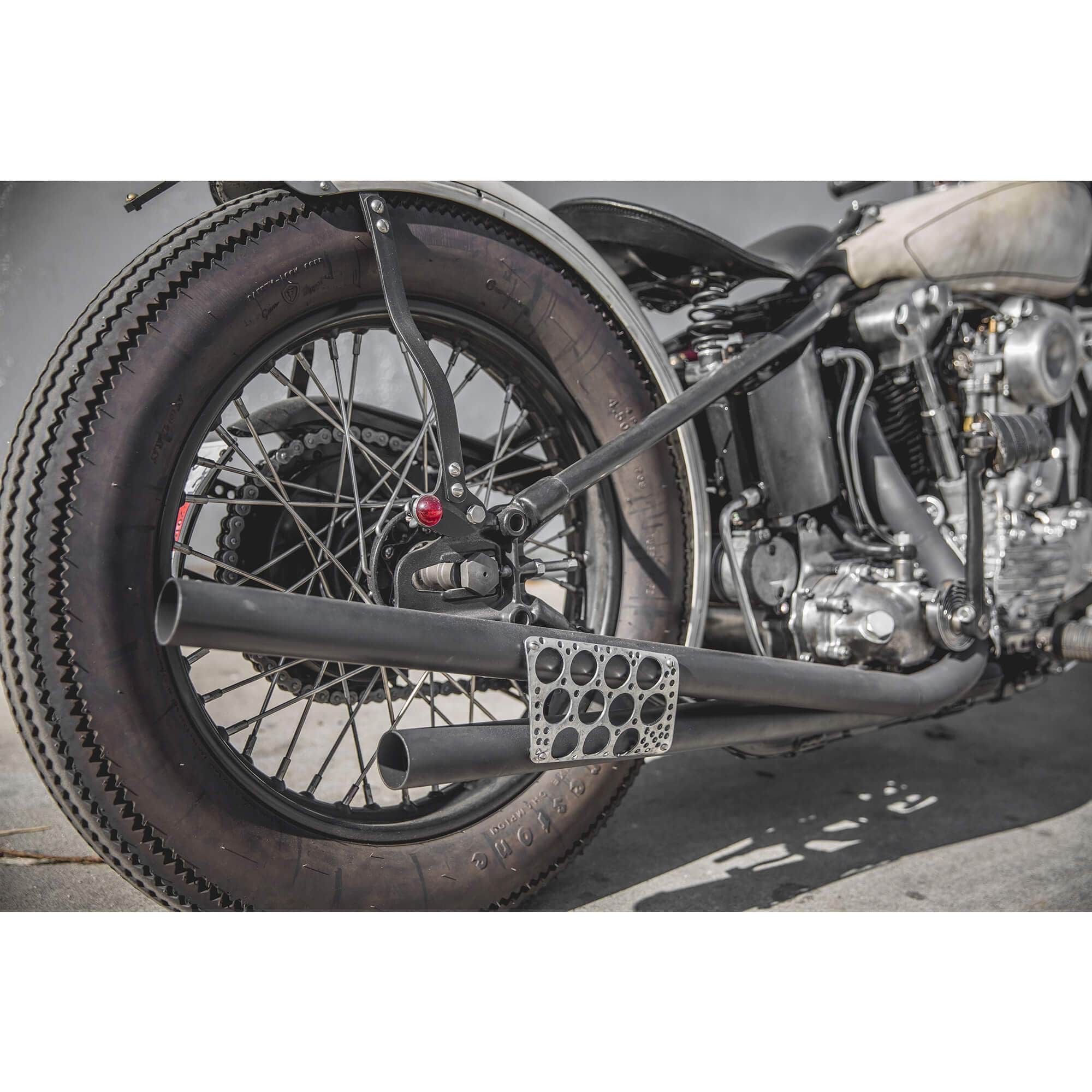 Coker Tire Firestone Deluxe Champion Motorcycle Tire 4.50-18