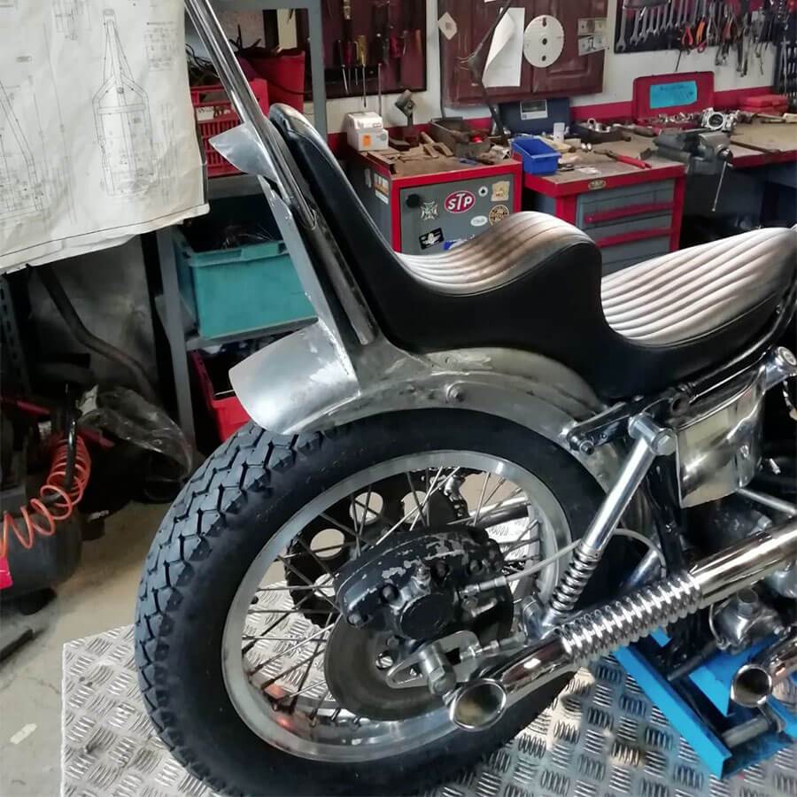 スティルマン　ショック　クローム Dobinsons IMS57-50617 2.2